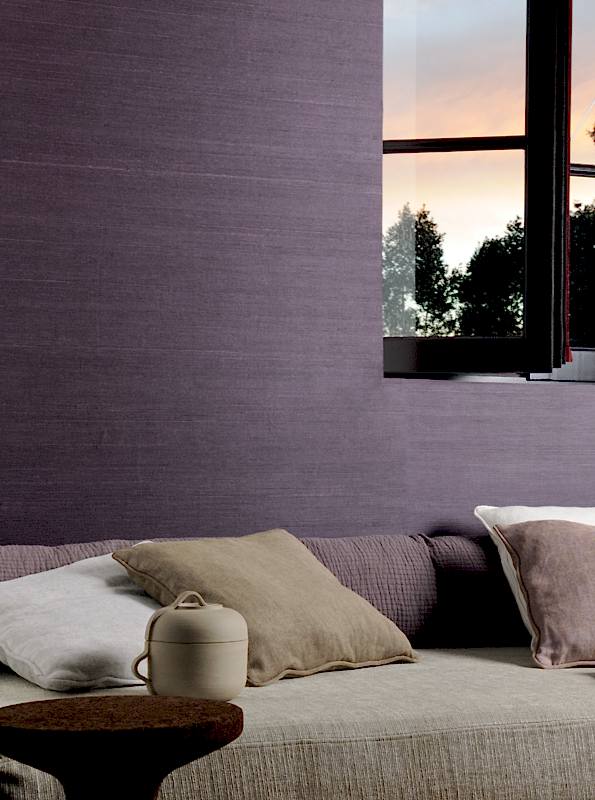 Her Majesty VP750/12